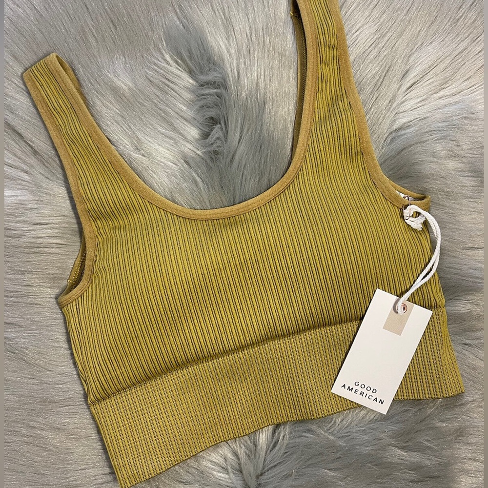 Good American Compression Sports Bra Ribbed Seamless Padded